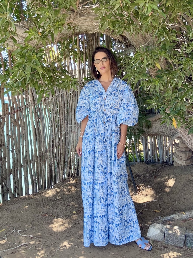 Aura blue
