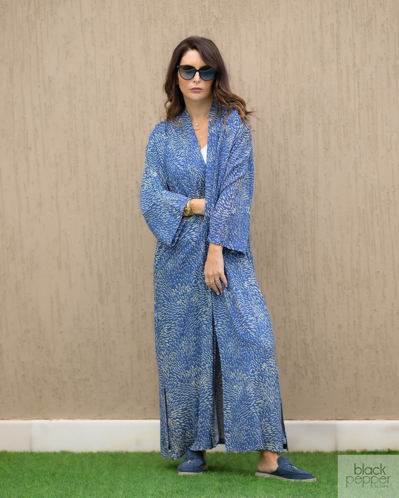 Whisper blue