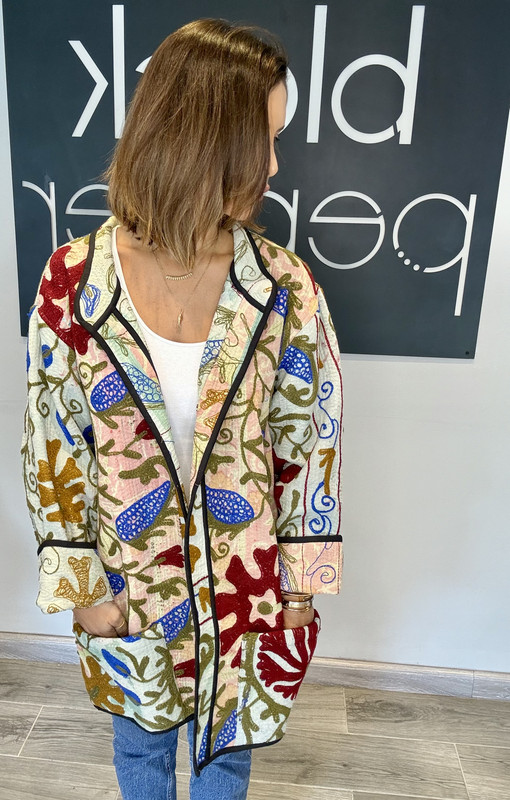 KANTHA SUZANI
