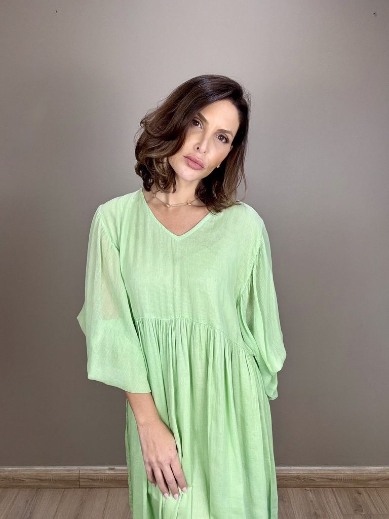 Soft flow green